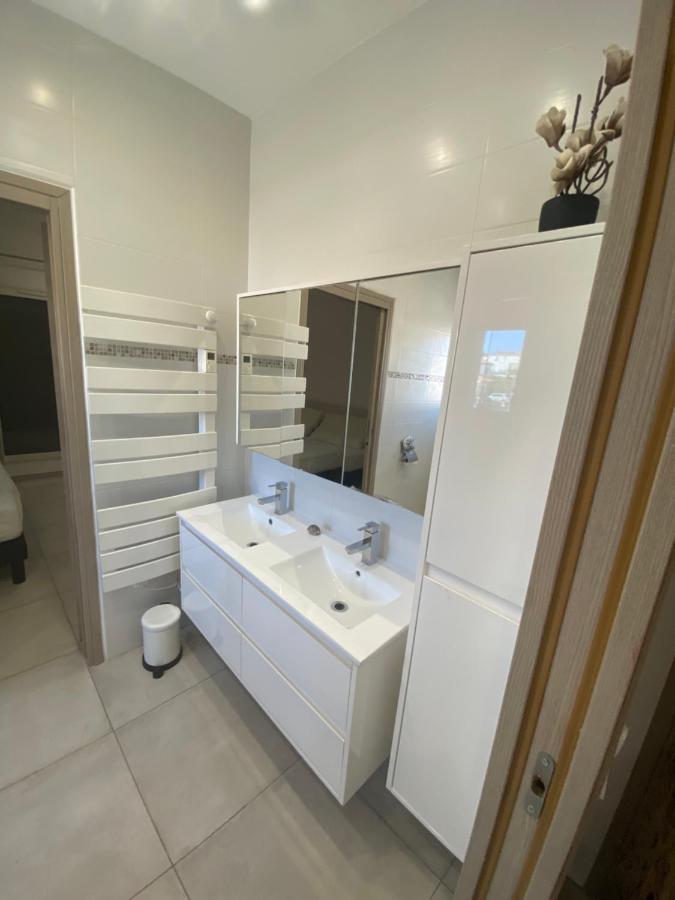 Proche Plage ,Lumineux, Confort Et Bien Situe Villa Mèze Eksteriør bilde